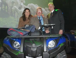 Lamb award winners Kirsty and Wayne Hawkins, left, with JBS Southern chief operating officer Sam McConnell.